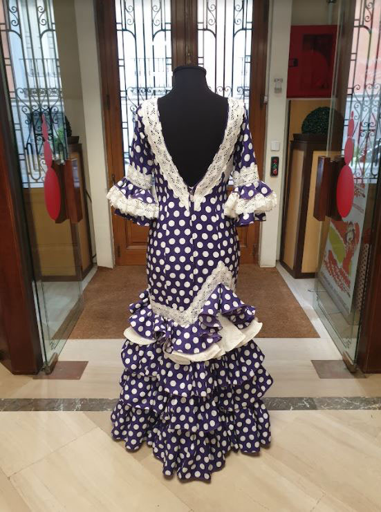 Flamenco Dress Outlet. Mod. Verdiales Morado Lunar. Size 40 115.70€ #50760VERDIALESLNR40